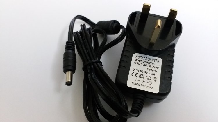 UK Plug power supply for all classic console - Click Image to Close